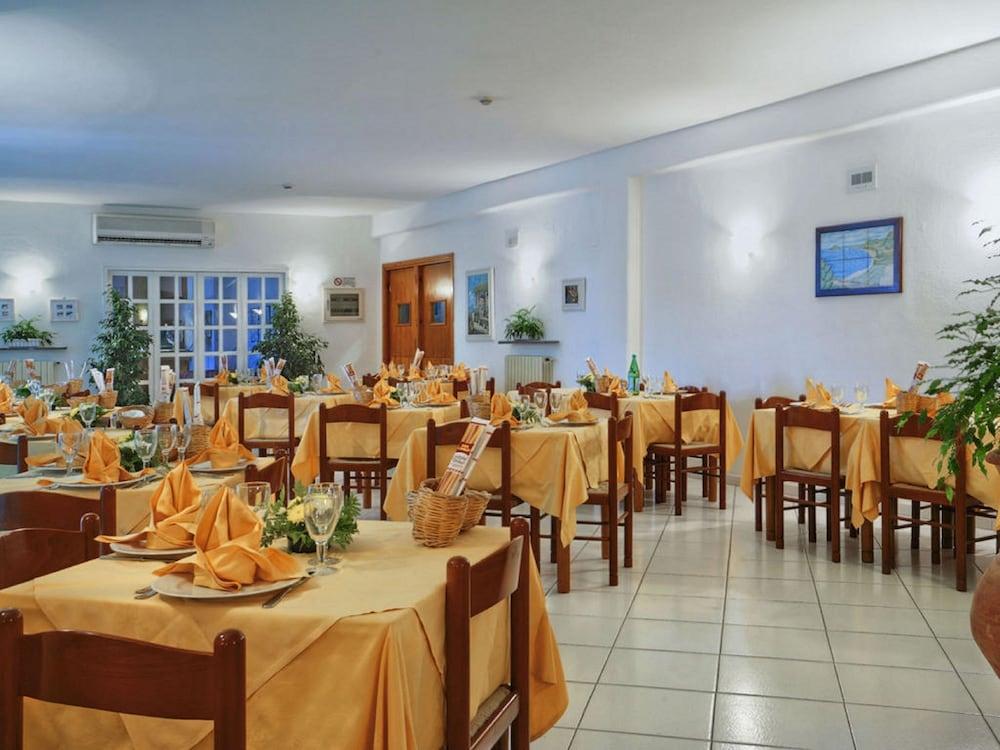 Hotel La Luna Іскія Екстер'єр фото